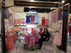 Welcome to Babeeni’s booth at 2014 Magic show – Las Vegas